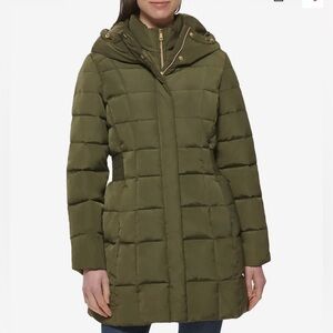 Cole Haan Taffeta Down women Coat With Bib size S